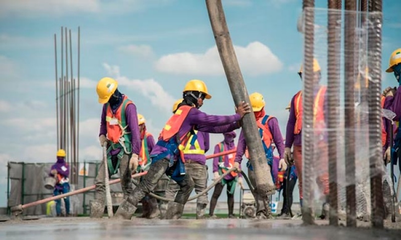 Vai construir? Conhea as 10 etapas da construo civil